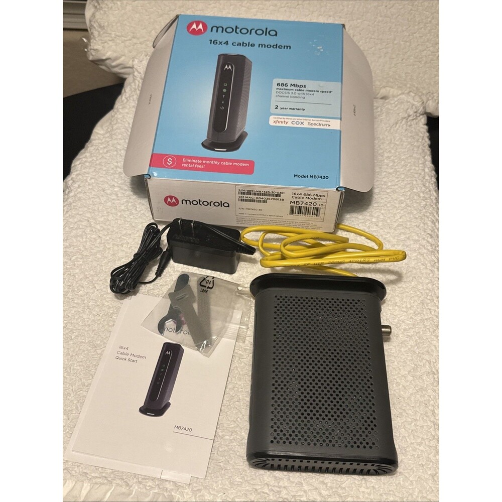 Motorola Cable Modem 16x4 686 Mbps Model MB7420 Comcast XFINITY Open Box